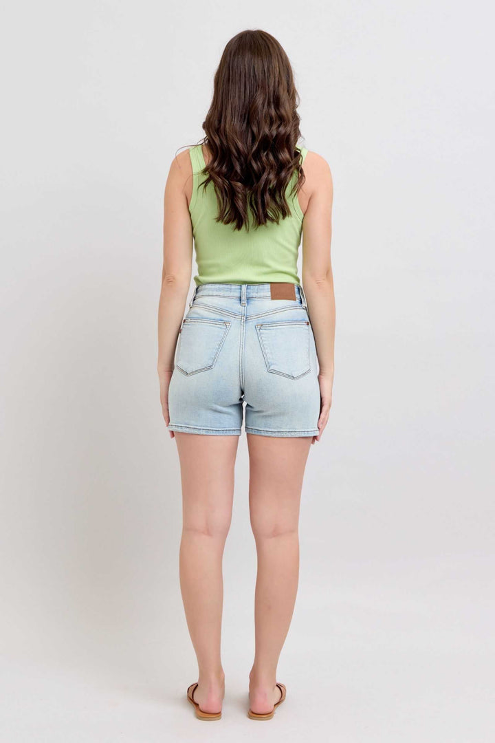 Judy Blue Two Button Denim ShortsThese 2-button denim shorts are a stylish addition to your wardrobe. They feature pockets for your convenience and added functionality. Made from durable denim fabriJean ShortsJudy Blue Two Button Denim Shorts