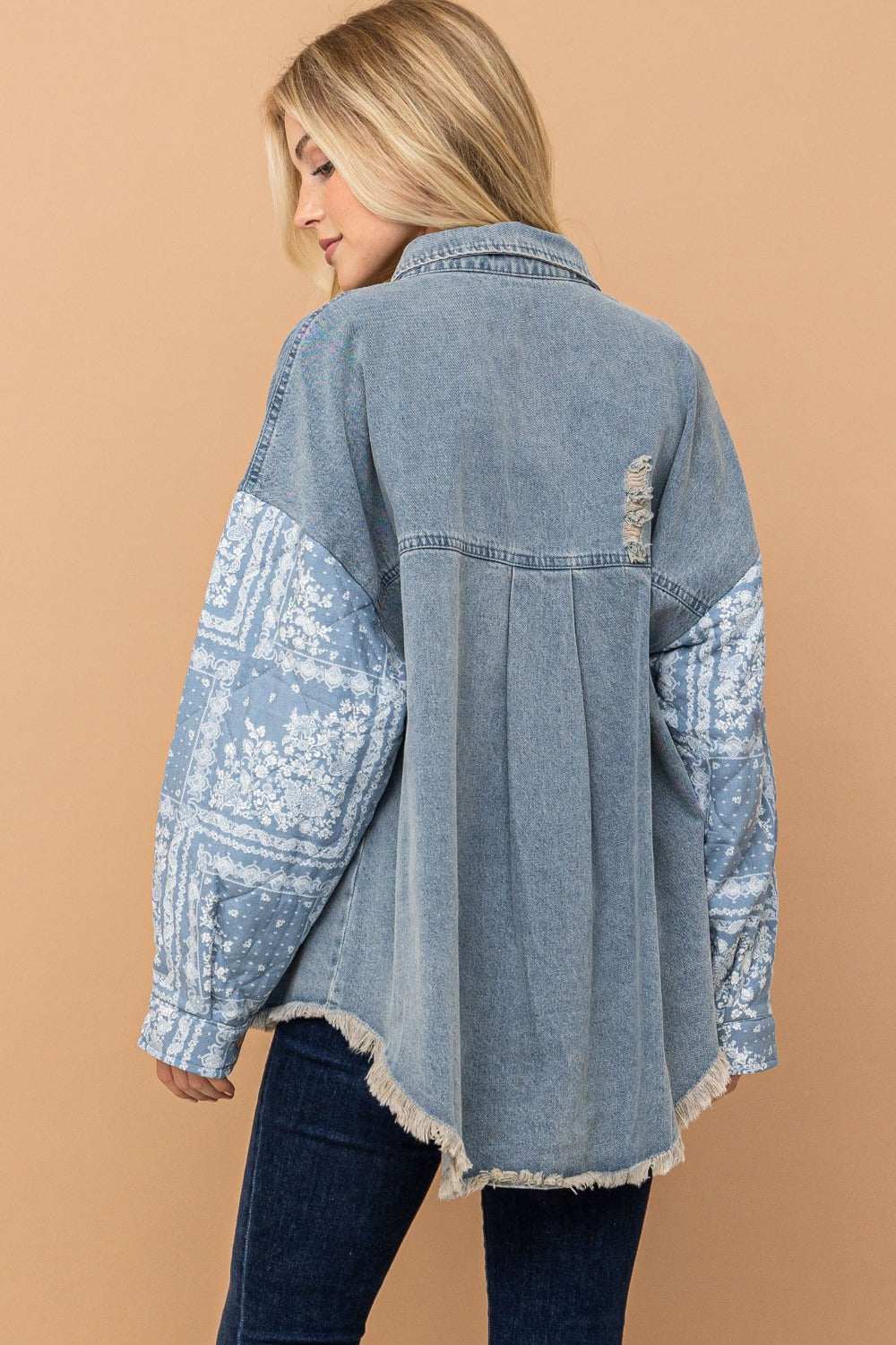 Paisley Print Quilted Denim JacketThe 100% cotton Paisley Print Quilted Denim Jacket is a unique blend of patterns and textures. The paisley print adds a touch of classic charm, while the quilted sleJacketsPaisley Print Quilted Denim Jacket