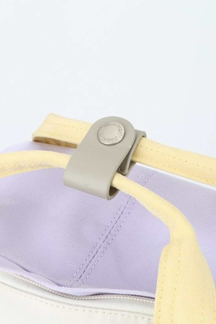 Himawari Contrast Water and Scratch-Resistant Nylon Backpack BagThe Contrast Water and Scratch-Resistant Nylon Backpack Bag is a versatile and durable option for daily use. The water-resistant nylon material keeps your belongingsBackpackContrast Water and Scratch-Resistant Nylon Backpack Bag