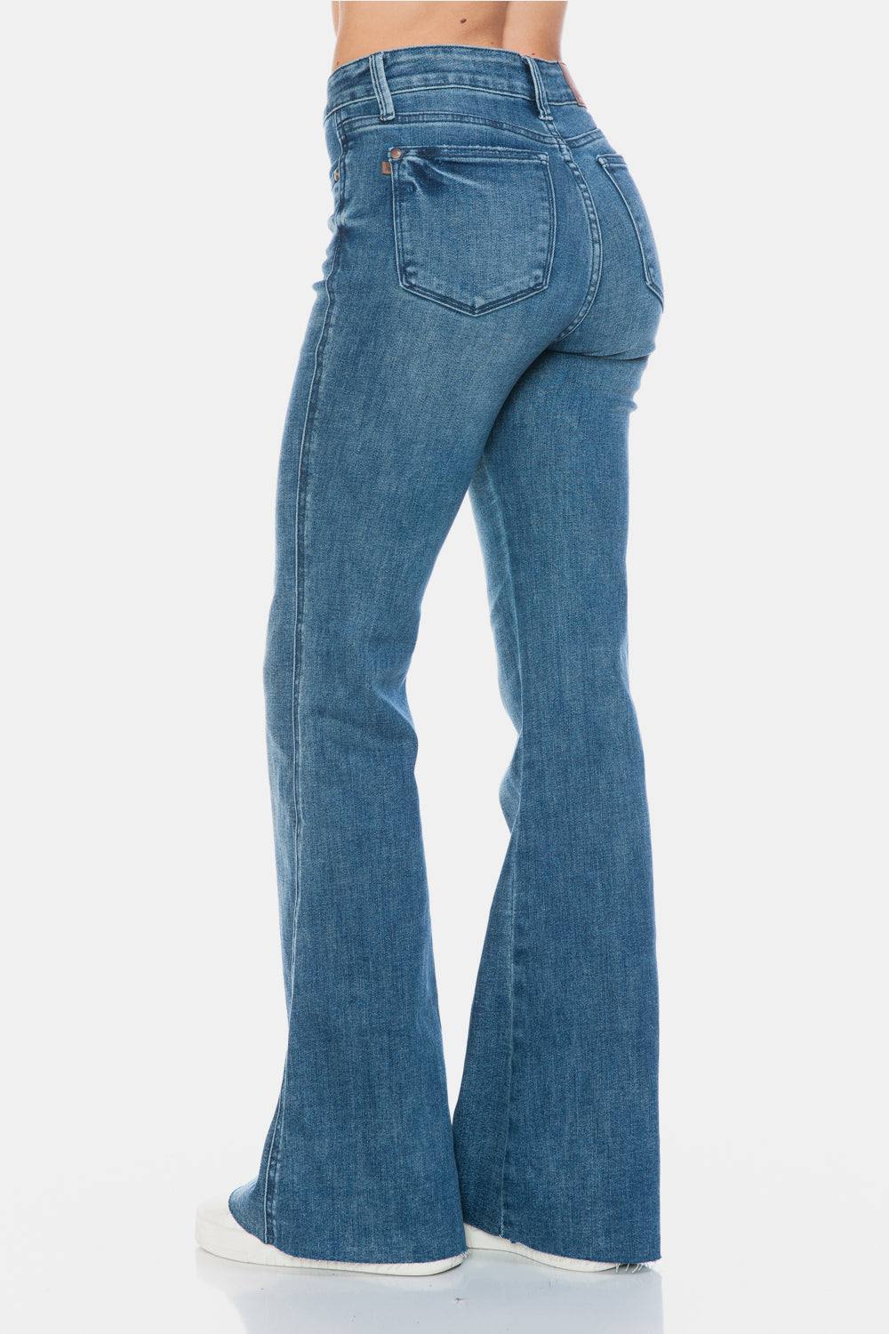 Judy Blue Tummy Control Vintage Wash Cut Hem Flare JeansThe Tummy Control Vintage Wash Cut Hem Flare is a stylish and flattering pair of jeans. With its tummy control feature, it helps create a streamlined silhouette. TheFlare JeansJudy Blue Tummy Control