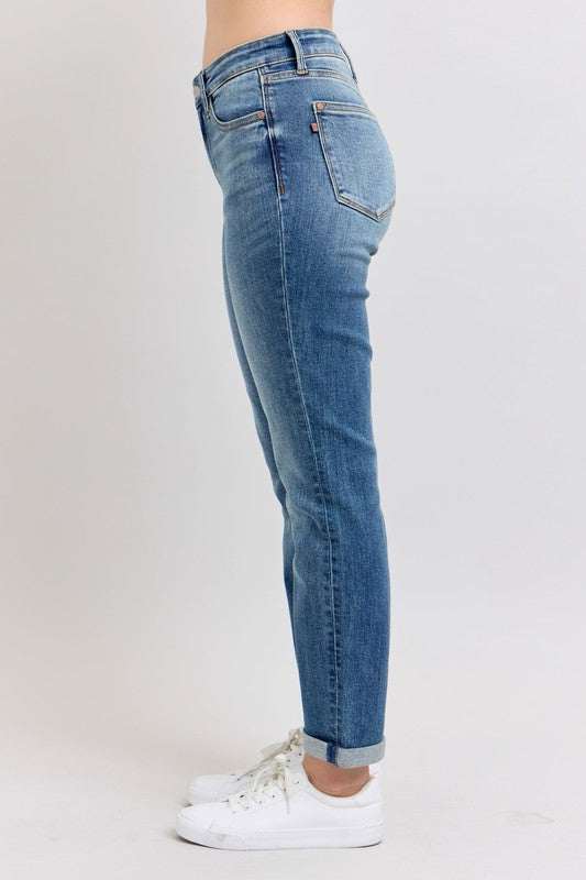 Judy Blue Mid Rise Skinny Cuff JeansMid rise skinny cuff jeans with pockets are a versatile and stylish option that combines the classic skinny jean fit with a modern twist of cuffed hems and functionaStraight Leg JeansJudy Blue Mid Rise