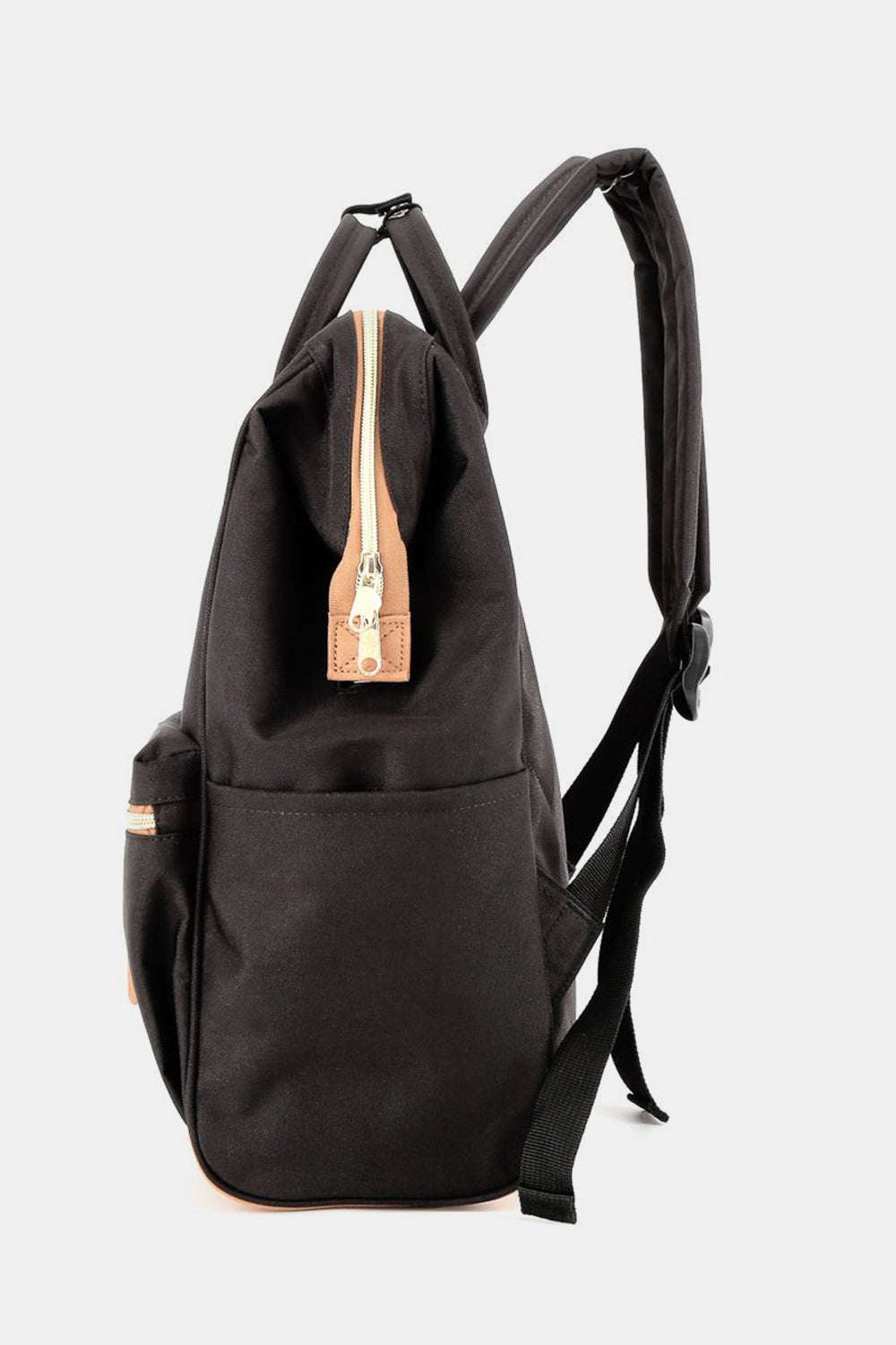 Himawari Contrast Waterproof Canvas Backpack Bag with Side PocketsThe Contrast Waterproof Canvas Backpack Bag with Side Pockets is a modern take on traditional outdoor gear. With its contemporary design and vibrant color accents, tBackpackHimawari Contrast Waterproof
