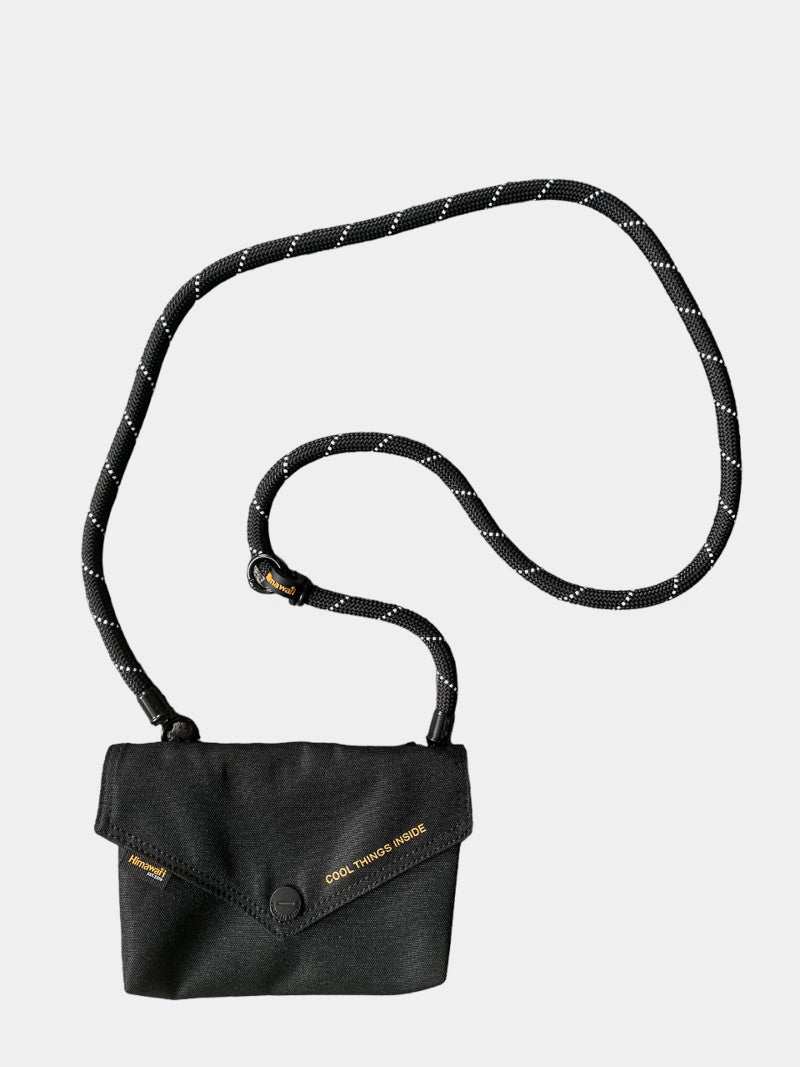 Himawari Solid Color Envelope Shape Crossbody Bag with Removable StrapThe solid color envelope shape crossbody bag with removable strap is a versatile and stylish accessory for any outfit. Its sleek design and solid color make it efforCrossbody BagsHimawari Solid Color Envelope