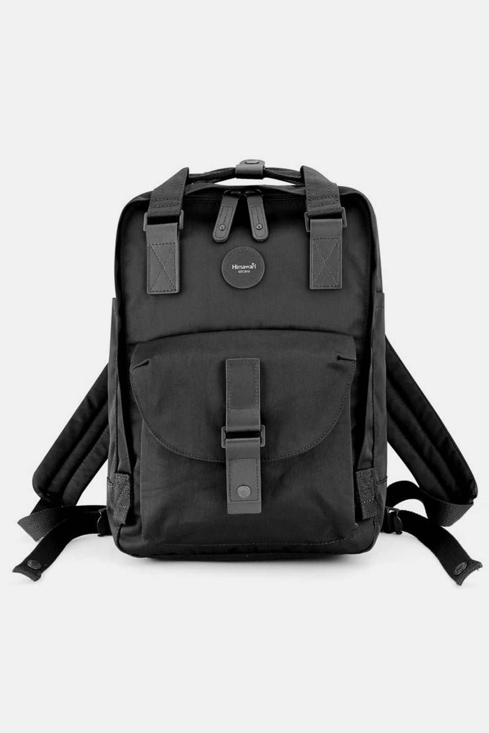 Himawari Contrast Waterproof Canvas Backpack Bag with Round LabelThis contrasting waterproof rucksack with a circular label offers a unique fashion appeal. The circular label adds a touch of chic personality that makes you stand oBackpackHimawari Contrast Waterproof