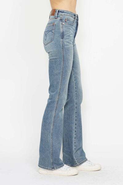 Judy Blue Tummy Control Back Embroidered Pocketed Bootcut JeansTummy Control Back Embroidered Pocketed Bootcut Jeans are a stylish and figure-flattering option for your denim collection. The tummy control feature helps smooth anBootcut JeansJudy Blue Tummy Control