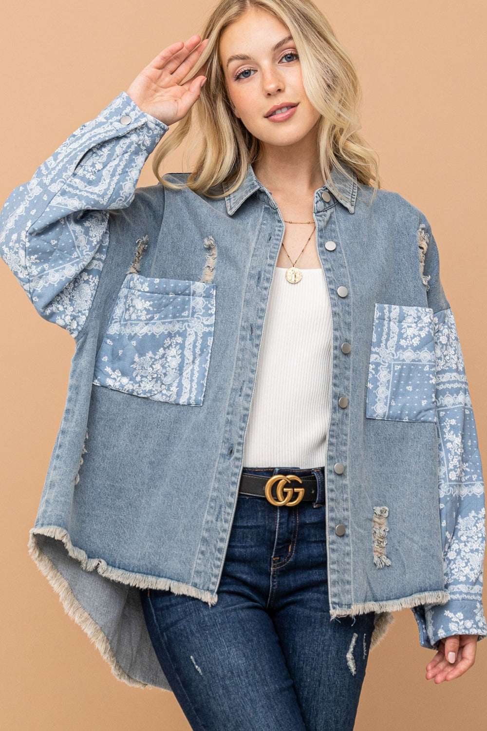 Paisley Print Quilted Denim JacketThe 100% cotton Paisley Print Quilted Denim Jacket is a unique blend of patterns and textures. The paisley print adds a touch of classic charm, while the quilted sleJacketsPaisley Print Quilted Denim Jacket