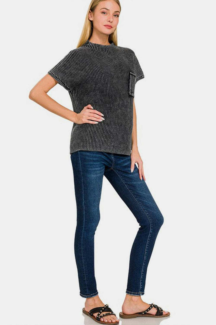 Mock Neck Short Sleeve SweaterThis stylish 100% cotton sweater with a mock neck and pockets is the perfect blend of fashion and function. Its modern mock neck and short sleeves make it perfect foSweatersMock Neck Short Sleeve