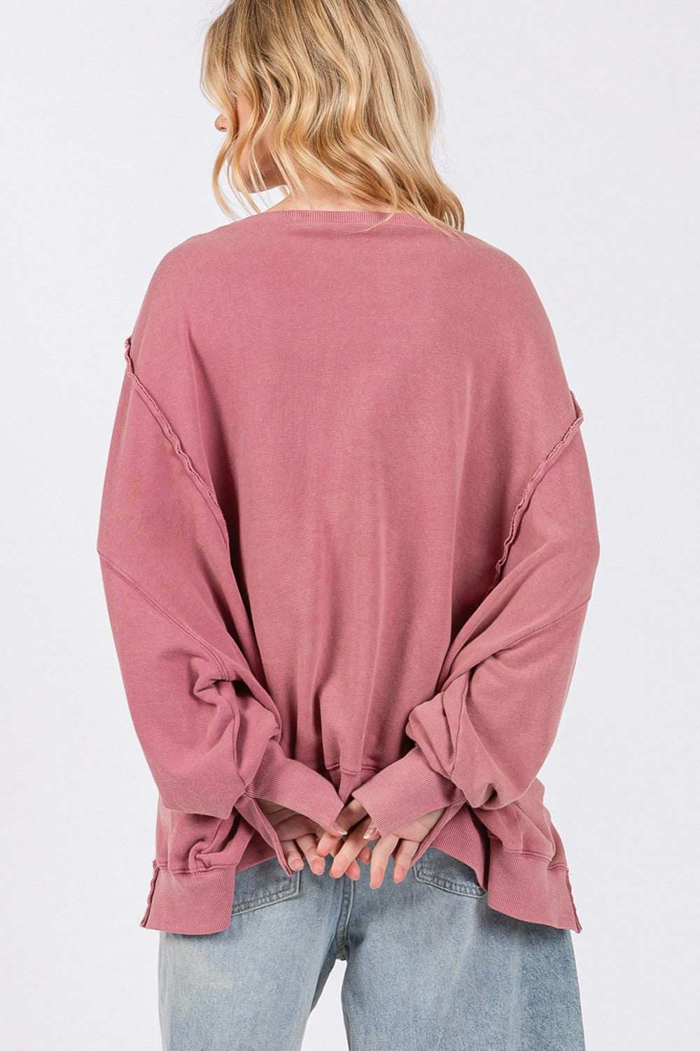 Cotton Mineral Wash Side Slit Oversized SweatshirtThe 100% cotton Mineral Wash Side Slit Oversized Sweatshirt is a comfortable and stylish choice for casual wear. Made from a soft fabrication, this sweatshirt offersSweatshirtsCotton Mineral Wash
