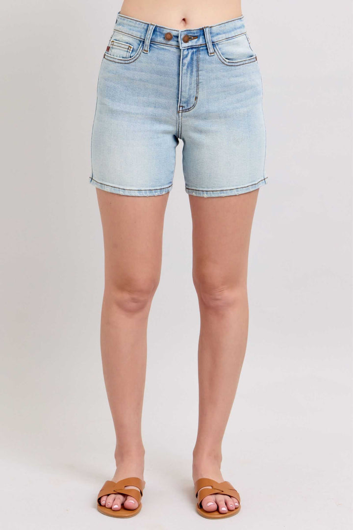 Judy Blue Two Button Denim ShortsThese 2-button denim shorts are a stylish addition to your wardrobe. They feature pockets for your convenience and added functionality. Made from durable denim fabriJean ShortsJudy Blue Two Button Denim Shorts