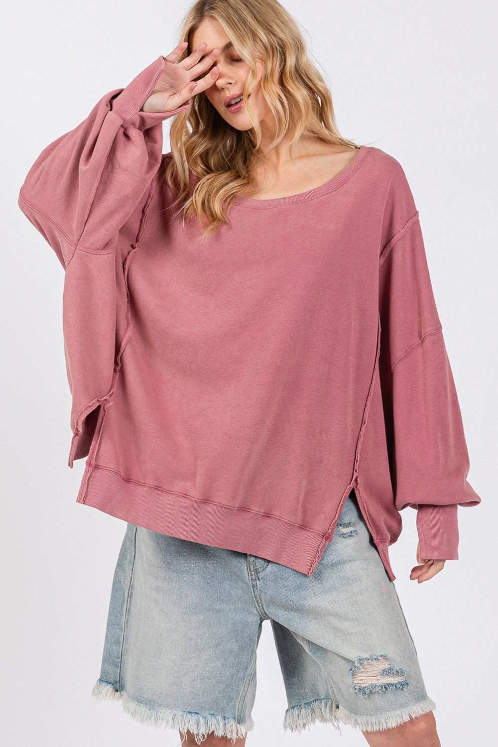 Cotton Mineral Wash Side Slit Oversized SweatshirtThe 100% cotton Mineral Wash Side Slit Oversized Sweatshirt is a comfortable and stylish choice for casual wear. Made from a soft fabrication, this sweatshirt offersSweatshirtsCotton Mineral Wash