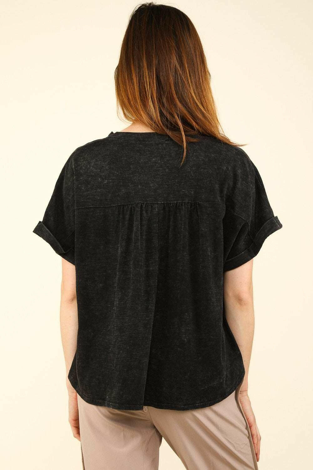 Nochted Short Sleeve Washed V-Neck T-ShirtRock a chilled-out vibe with the Very J Nochted Short Sleeve Washed V-Neck T-Shirt! Made from a hip washed knit material, this top has a relaxed yet trendy feel. TheT-ShirtsNochted Short Sleeve
