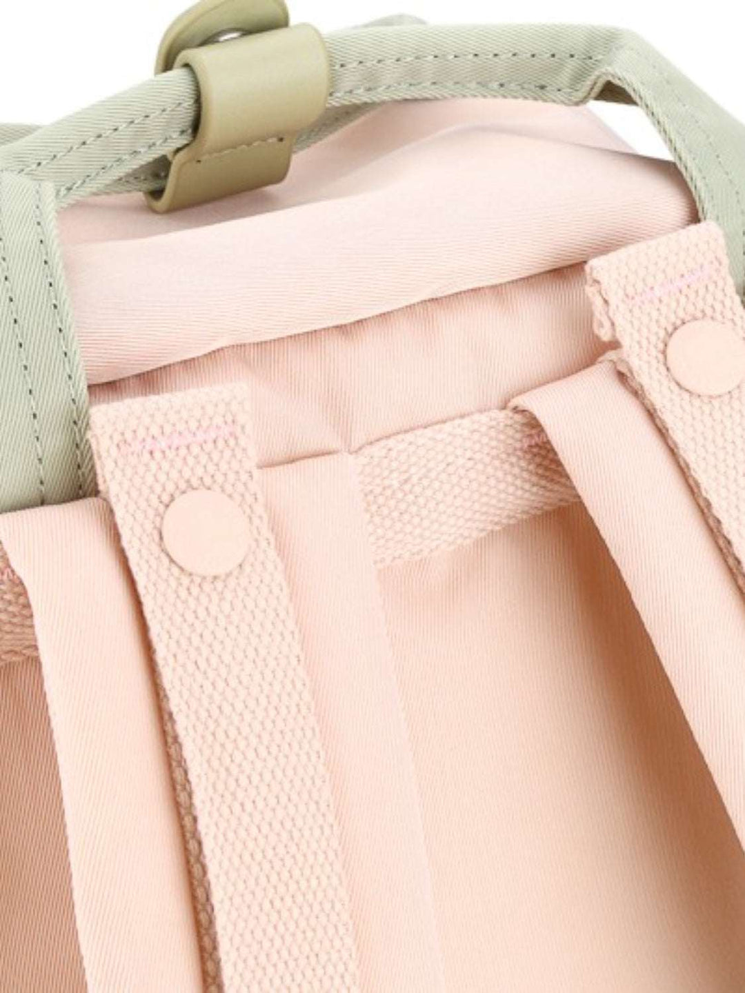 Himawari Contrast Waterproof Canvas Backpack Bag with Round LabelThis contrasting waterproof rucksack with a circular label offers a unique fashion appeal. The circular label adds a touch of chic personality that makes you stand oBackpackHimawari Contrast Waterproof