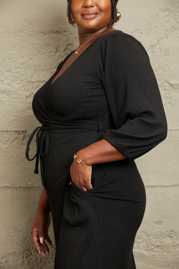 Wrap Midi-DressThis versatile midi dress features a timeless wrap-style design that flatters every figure, while the waist tie enhances your silhouette for a confident and chic looMidi DressesWrap Midi-Dress