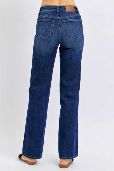 Judy Blue Tummy Control Straight JeansThese Tummy Control Straight Jeans are designed to provide a slimming and flattering fit around the waist. The tummy control feature helps smooth the midsection for Straight Leg JeansTummy Control Straight Jeans