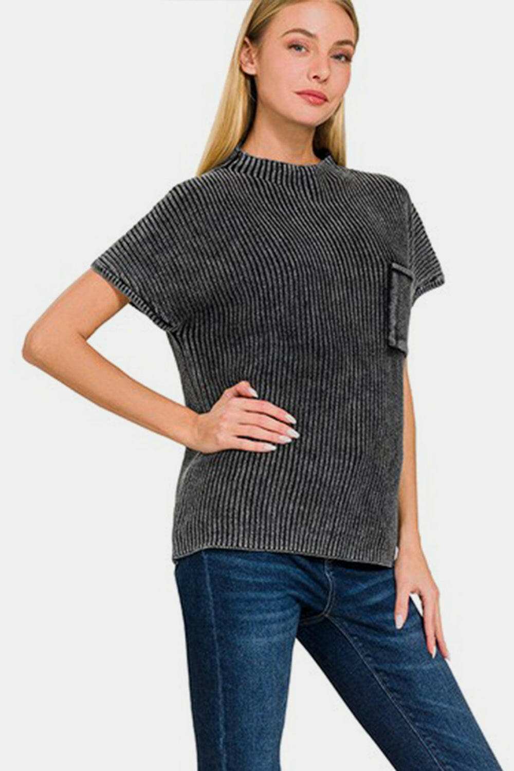 Mock Neck Short Sleeve SweaterThis stylish 100% cotton sweater with a mock neck and pockets is the perfect blend of fashion and function. Its modern mock neck and short sleeves make it perfect foSweatersMock Neck Short Sleeve