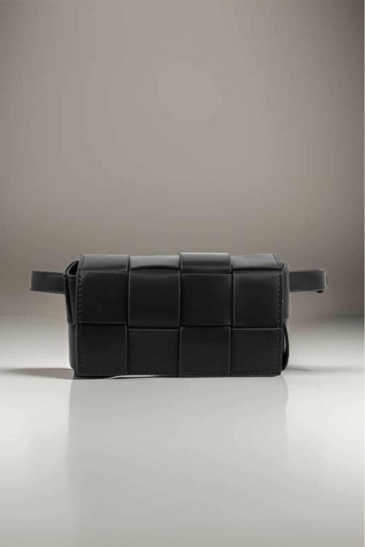 Woven Crossbody BagThis crossbody bag is the ultimate blend of style and practicality - ideal for any occasion, whether it's a casual day out or a fancy event, and will effortlessly elCrossbody BagsWoven Crossbody Bag