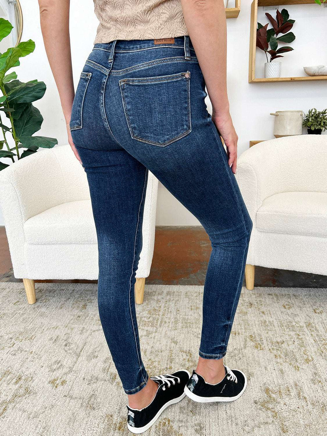 Judy Blue Classic Handsand Skinny JeansClassic Handsand Skinny Jeans combine timeless style with a trendy, hand-sanded finish for a versatile and fashion-forward look. The handsanding technique adds a touSkinny JeansJudy Blue Classic Handsand Skinny Jeans