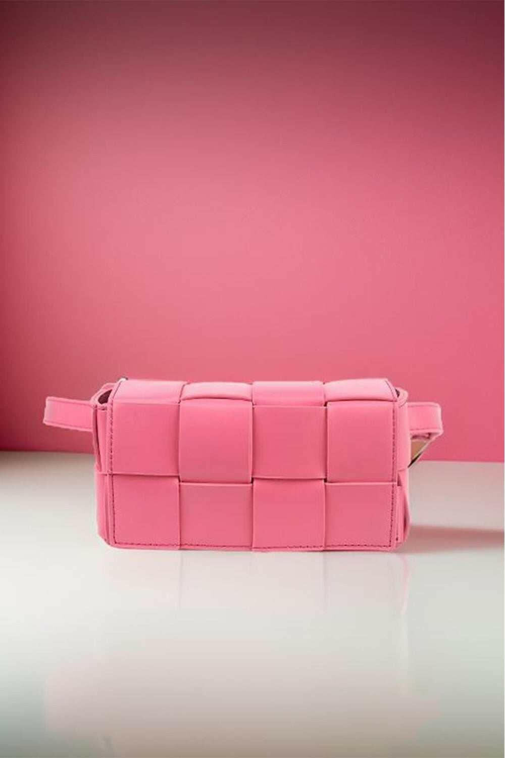 Woven Crossbody BagThis crossbody bag is the ultimate blend of style and practicality - ideal for any occasion, whether it's a casual day out or a fancy event, and will effortlessly elCrossbody BagsWoven Crossbody Bag