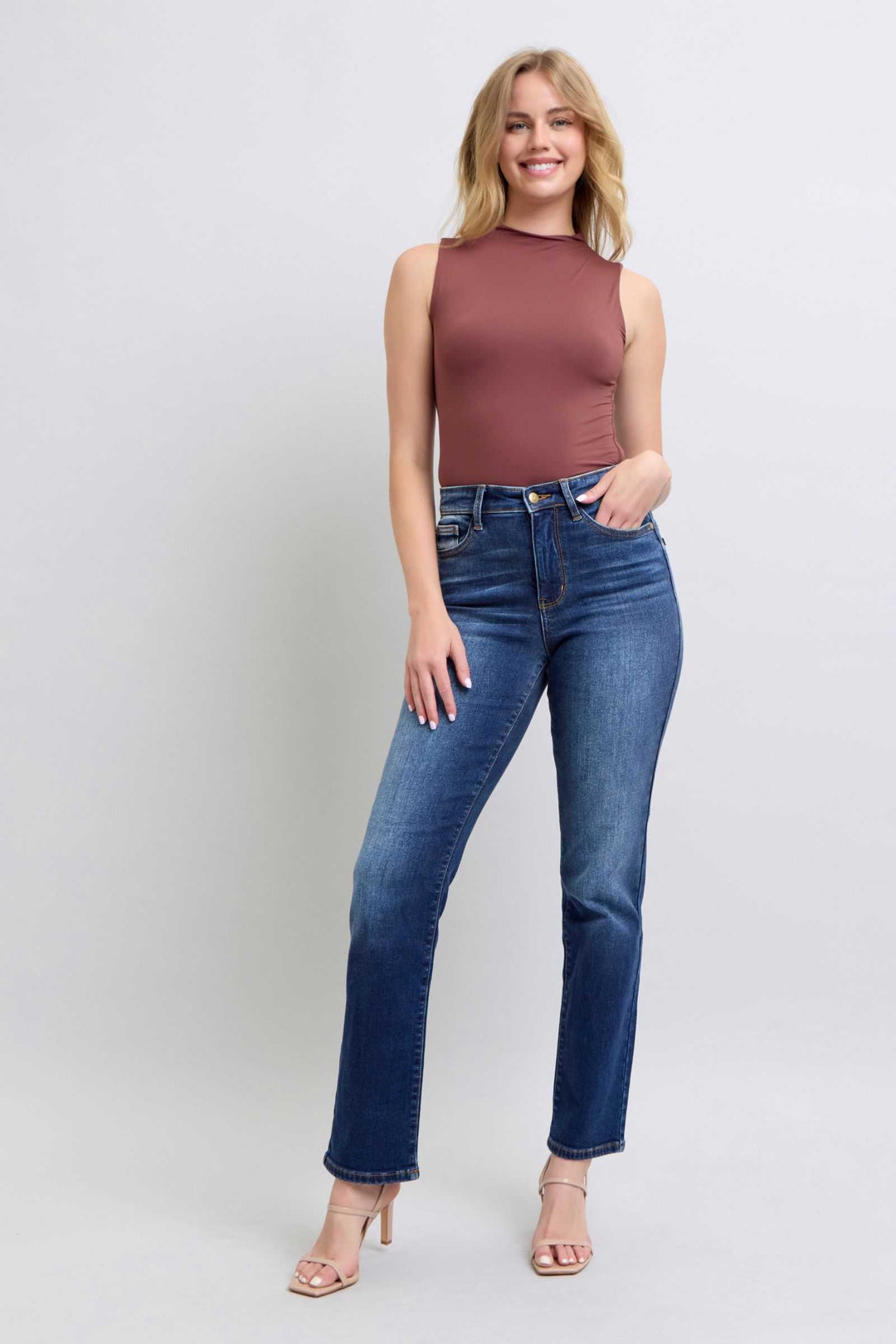Judy Blue Washed Straight Leg Jeans with PocketsWashed Straight Leg Jeans with Pockets are a practical and fashionable choice for your everyday wardrobe. The washed finish gives them a laid-back and casual feel, wStraight Leg JeansWashed Straight Leg Jeans