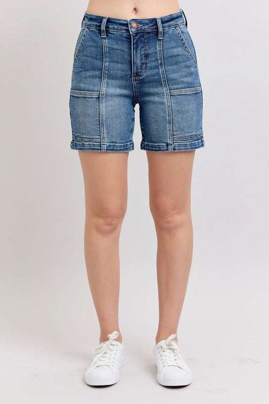 Judy Blue High Rise Denim ShortsHigh Rise Denim Shorts are a versatile and classic wardrobe staple that offer a stylish and flattering silhouette. These shorts sit at or above the natural waistlineJean ShortsJudy Blue High Rise Denim Shorts
