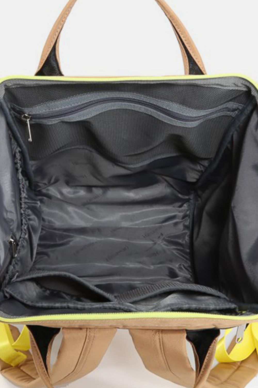 Himawari Contrast Waterproof Backpack Bag with Reinforced EdgesThe contrast waterproof backpack with reinforced edges provides superior protection against water damage while also ensuring long-lasting durability. The reinforced BackpackHimawari Contrast Waterproof Backpack