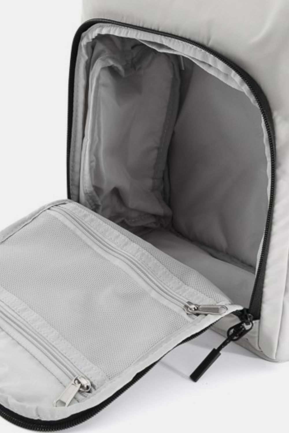 Himawari Nylon Waterproof Backpack BagThis nylon waterproof backpack is the perfect blend of style and functionality. Crafted from durable, water-resistant material, it ensures your belongings stay dry eBackpackHimawari Nylon Waterproof Backpack