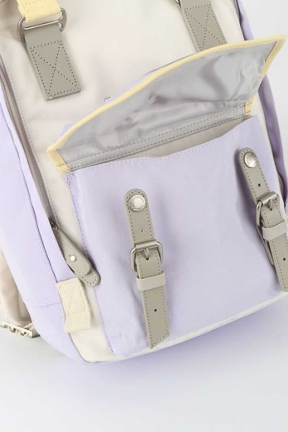 Himawari Contrast Water and Scratch-Resistant Nylon Backpack BagThe Contrast Water and Scratch-Resistant Nylon Backpack Bag is a versatile and durable option for daily use. The water-resistant nylon material keeps your belongingsBackpackContrast Water and Scratch-Resistant Nylon Backpack Bag