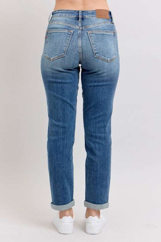 Judy Blue Mid Rise Skinny Cuff JeansMid rise skinny cuff jeans with pockets are a versatile and stylish option that combines the classic skinny jean fit with a modern twist of cuffed hems and functionaStraight Leg JeansJudy Blue Mid Rise