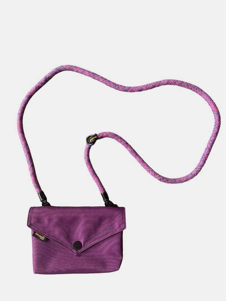 Himawari Solid Color Envelope Shape Crossbody Bag with Removable StrapThe solid color envelope shape crossbody bag with removable strap is a versatile and stylish accessory for any outfit. Its sleek design and solid color make it efforCrossbody BagsHimawari Solid Color Envelope